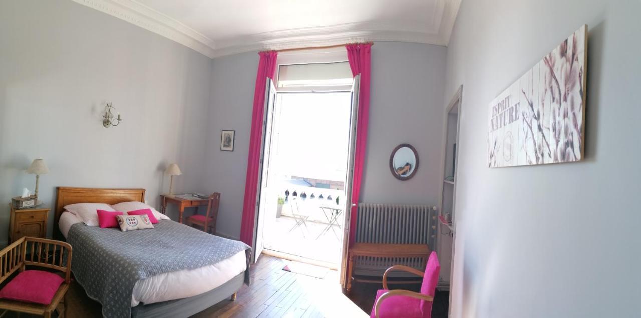 Bed and Breakfast Ferme De Bonavis Banteux Zewnętrze zdjęcie