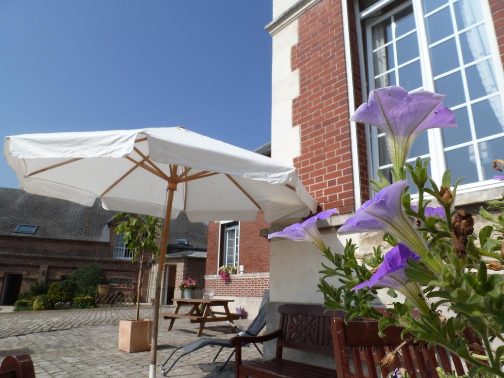 Bed and Breakfast Ferme De Bonavis Banteux Zewnętrze zdjęcie