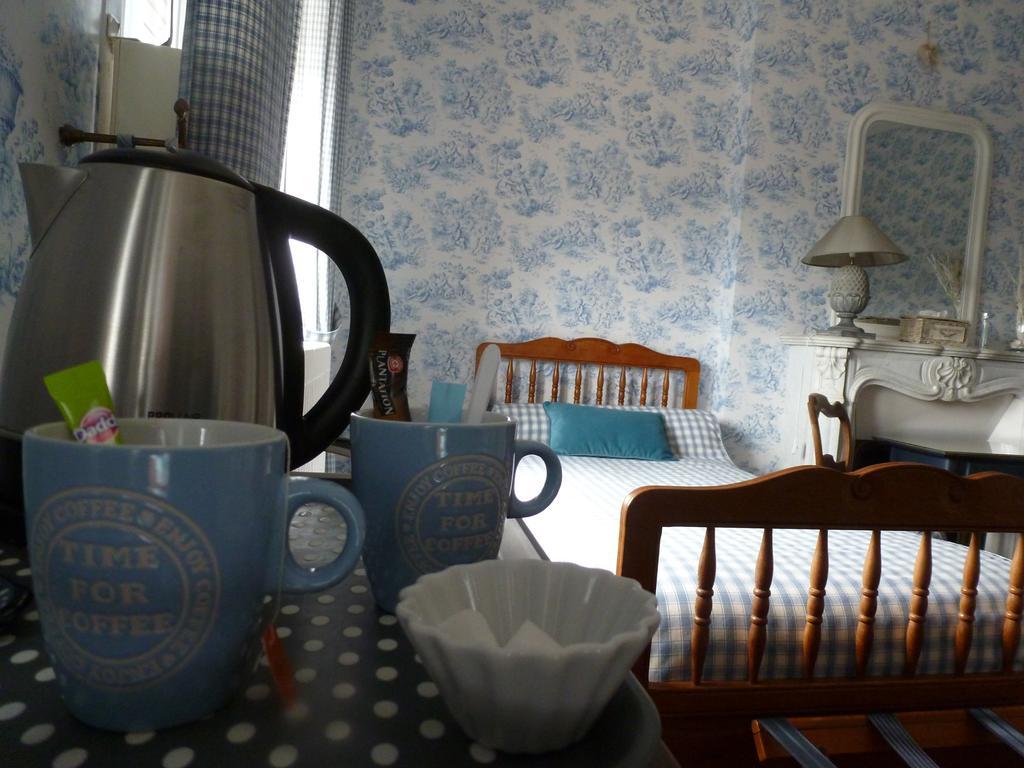 Bed and Breakfast Ferme De Bonavis Banteux Zewnętrze zdjęcie